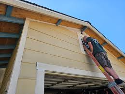 Best Siding Removal and Disposal  in Hiram, GA